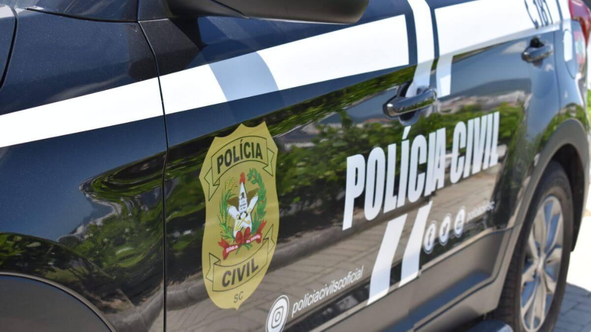 Homem é preso em flagrante pela Polícia Civil por agressão e ameaça a familiares em Ituporanga