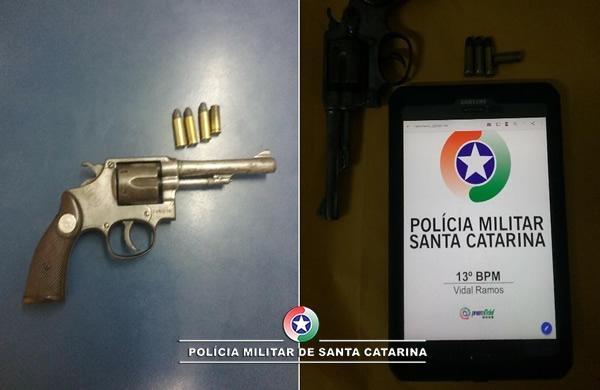 Homem é preso por porte ilegal de arma de fogo em Vidal Ramos