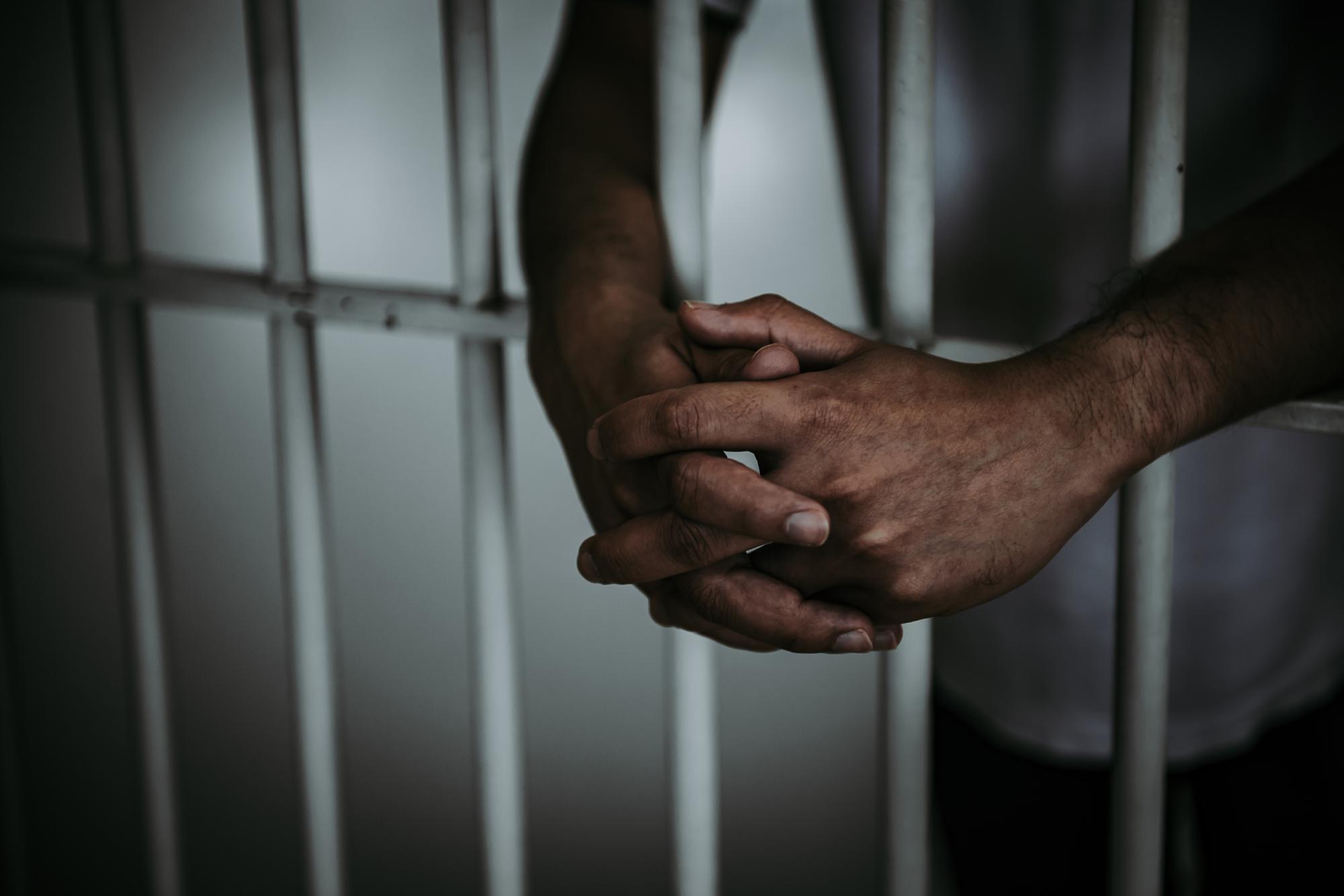 Homem procurado por roubo e homicídio é preso no Alto Vale