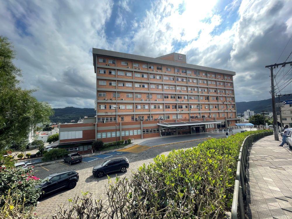 Hospital Regional Alto Vale não registra casos graves de dengue