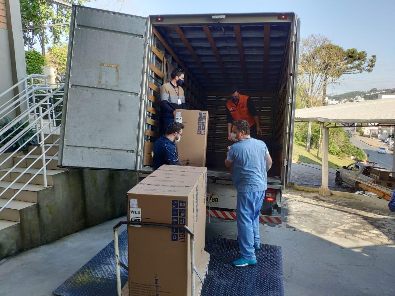 Hospital Regional recebe as camas e os respiradores para a ampliação da UTI