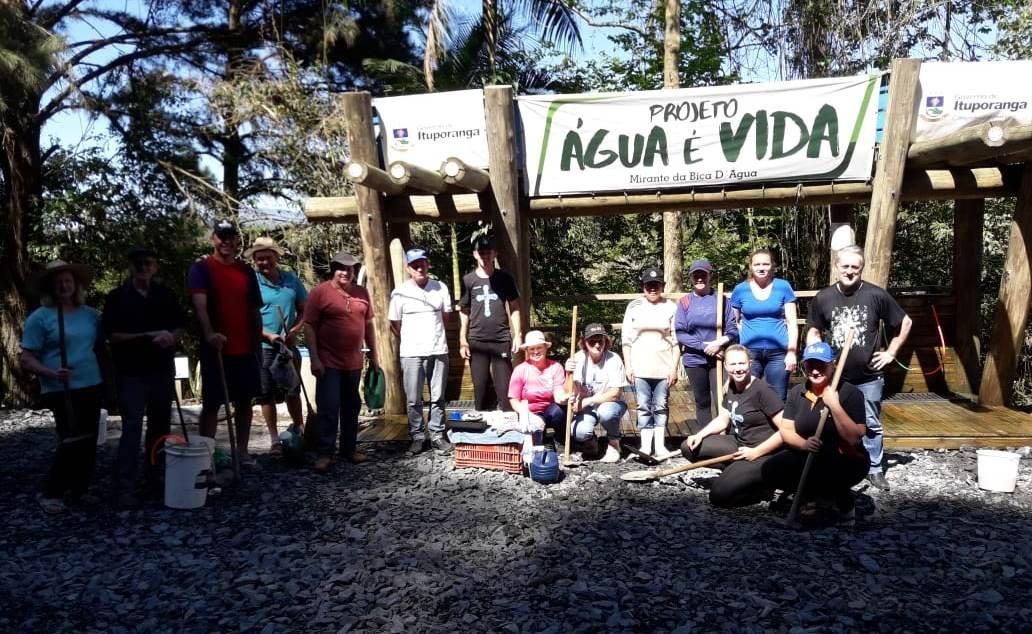 Igreja Ebenézer promove ações de limpeza na Bica D’água em Ituporanga
