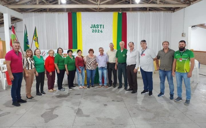 Imbuia participa da etapa microrregional do Jogos Abertos da Terceira Idade (JASTI)