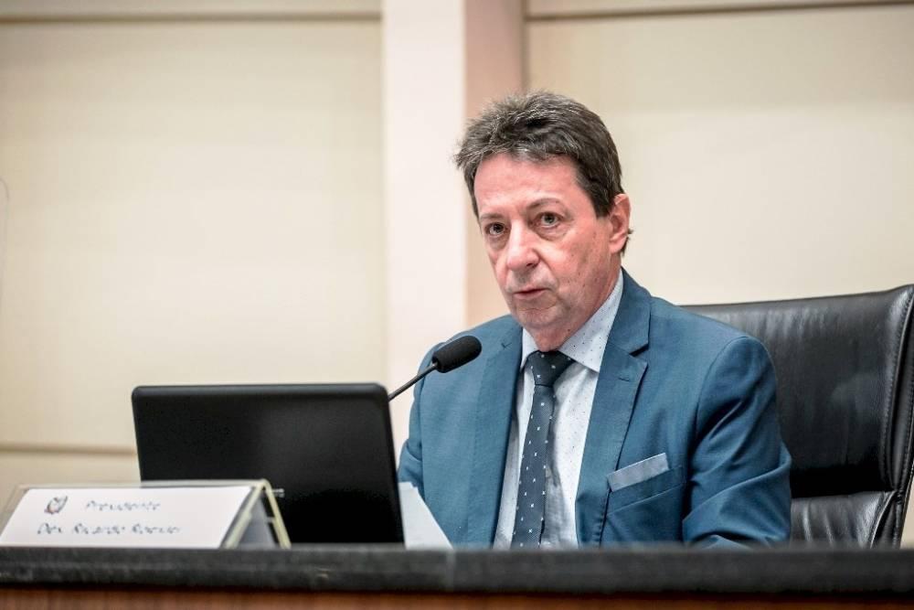 Impeachment: Roesler nega pedido de Naatz e mantém a sessão de amanhã