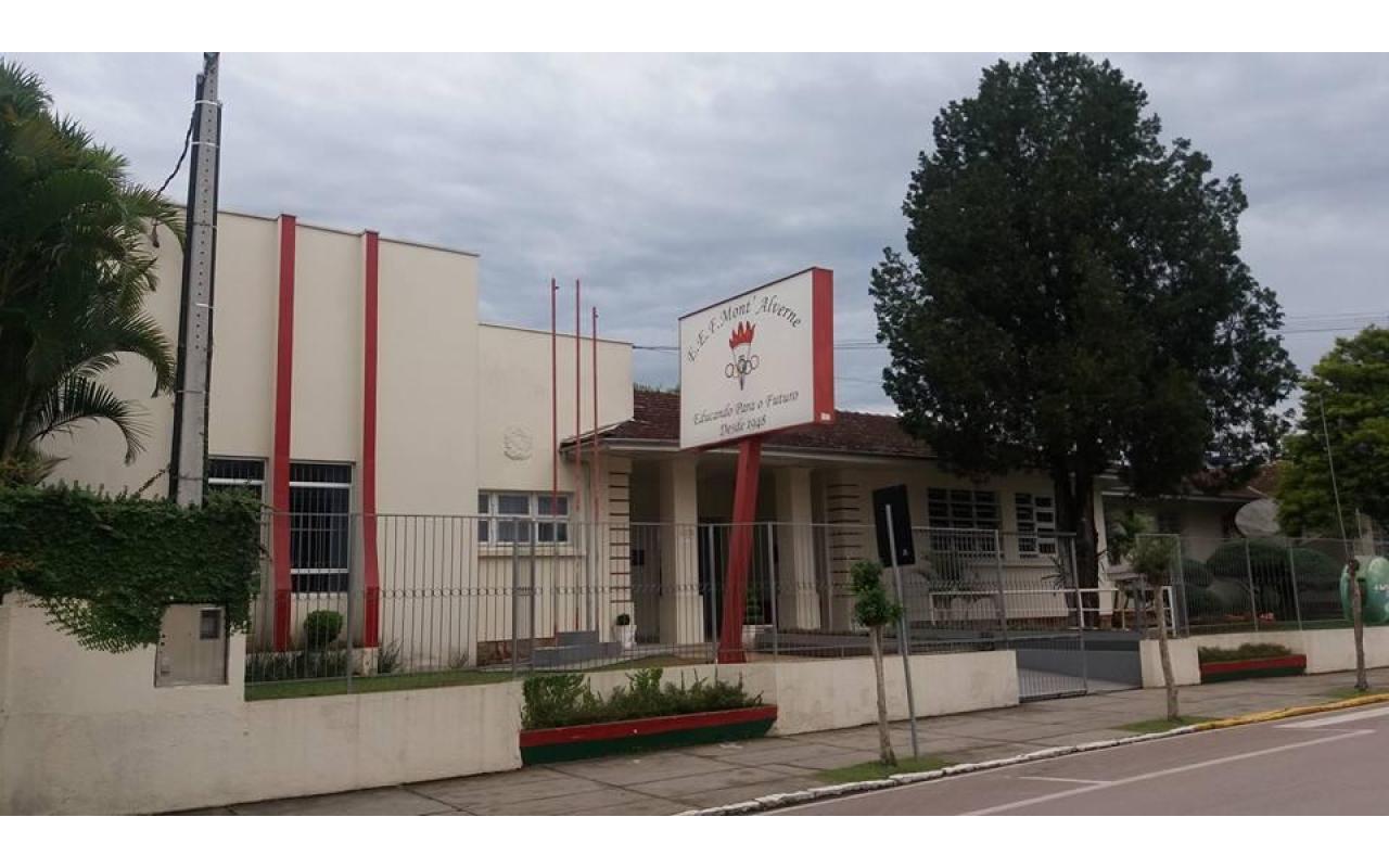 Inicia revitalização da Escola Mont' Alverne em Ituporanga
