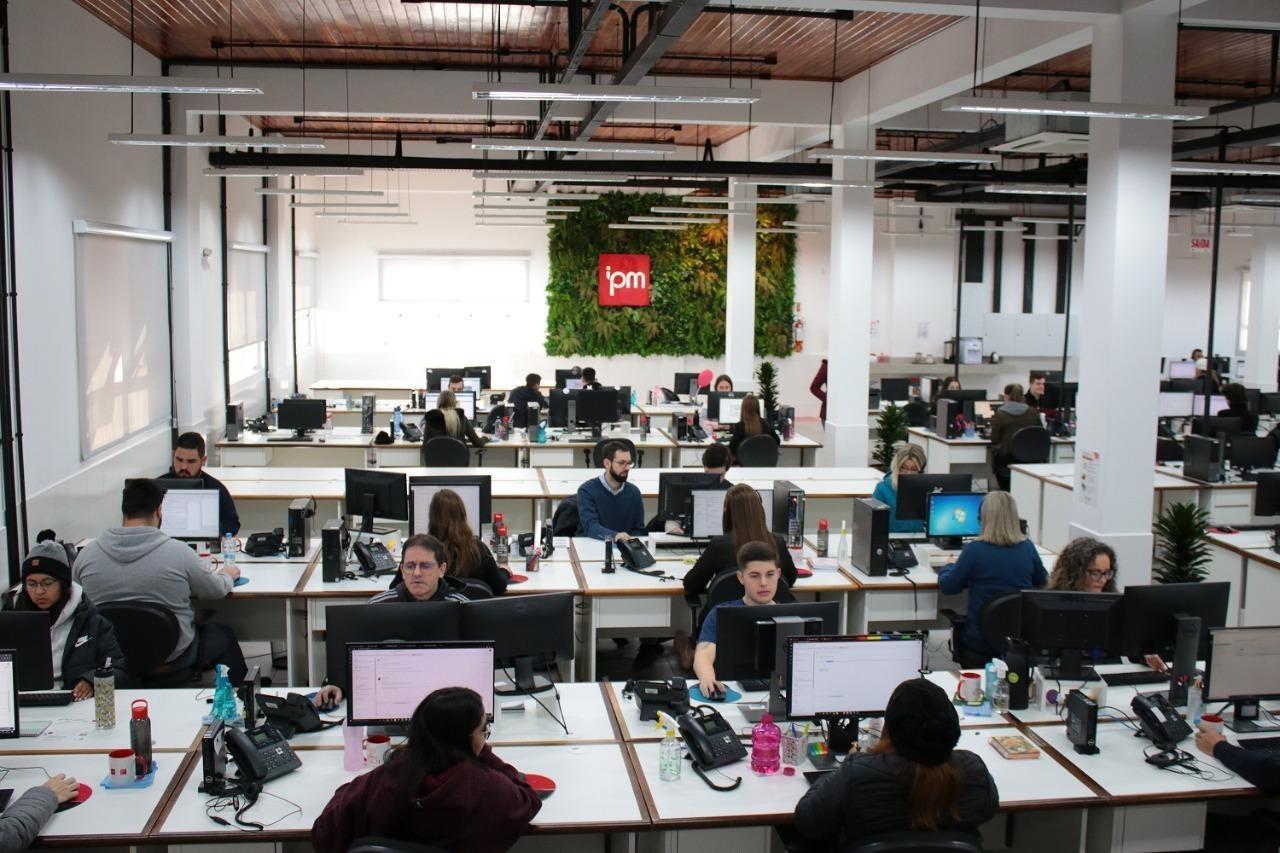 IPM Sistemas oferece curso para atendimento ao cliente e identificação de melhorias em produtos e serviços na área de tecnologia