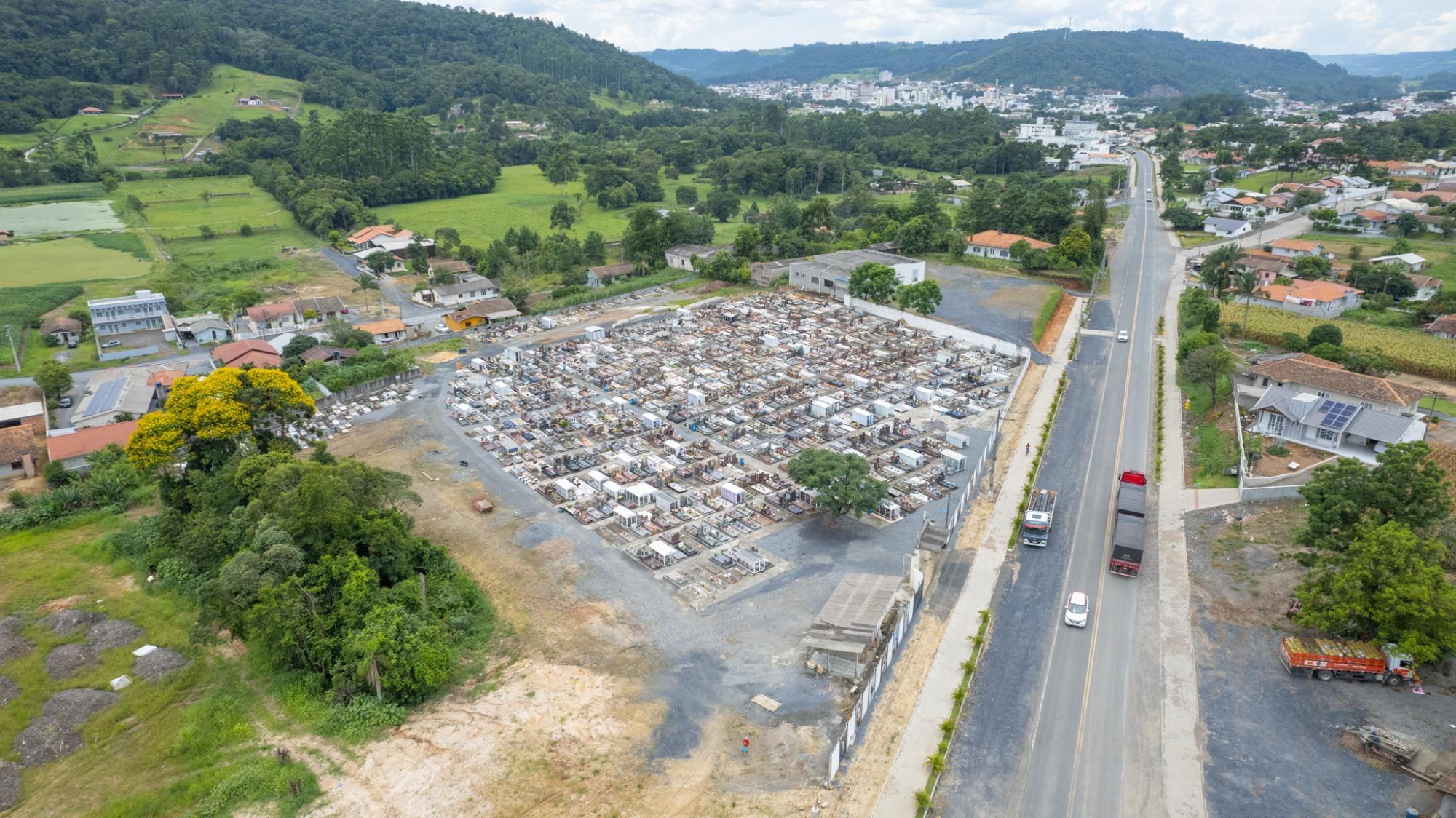 Ituporanga lança campanha de combate ao Aedes aegypti em cemitérios durante o Dia de Finados