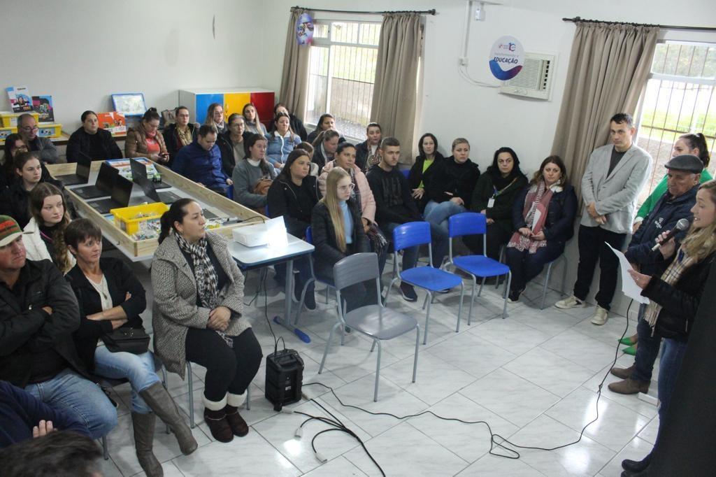 Ituporanga vai fornecer aulas de robótica no ensino municipal.