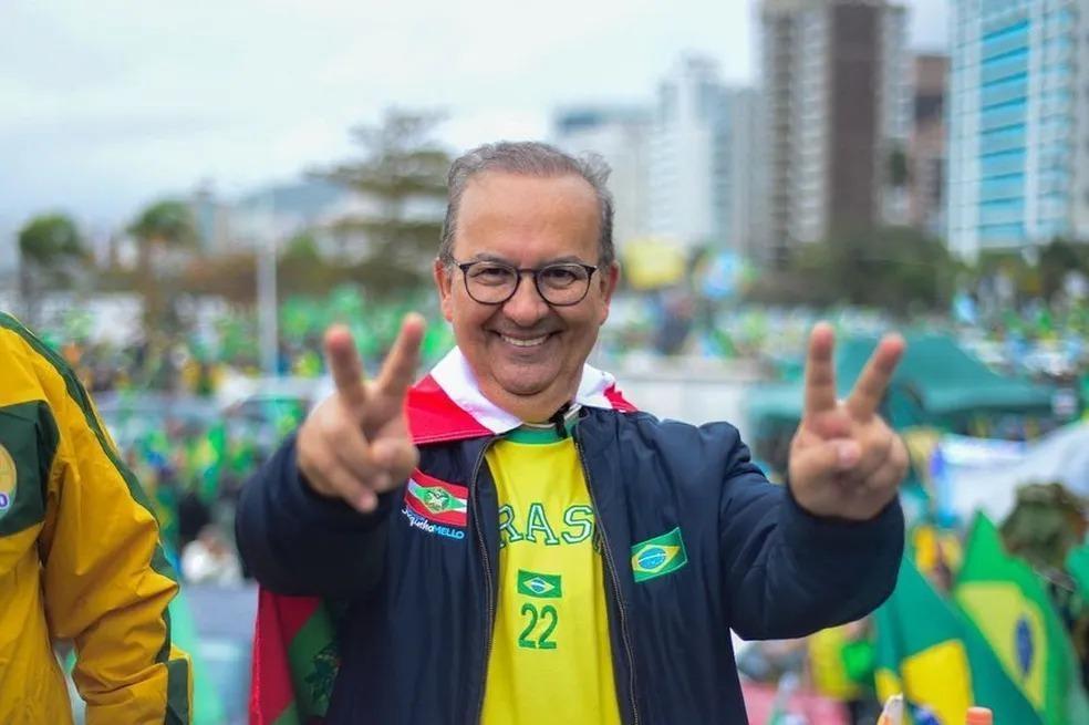 Jorginho Mello é eleito governador de Santa Catarina no primeiro turno