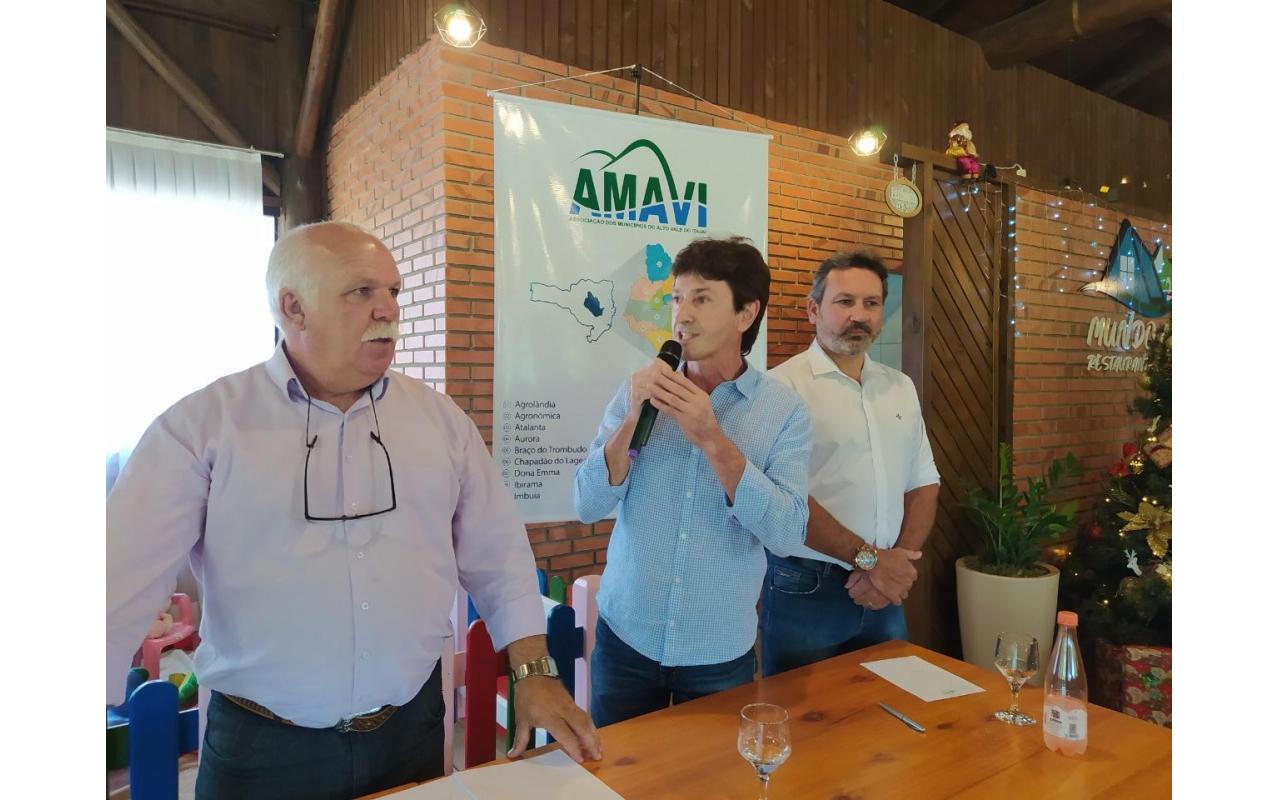 Prefeito de Agrolândia é o novo presidente da Amavi