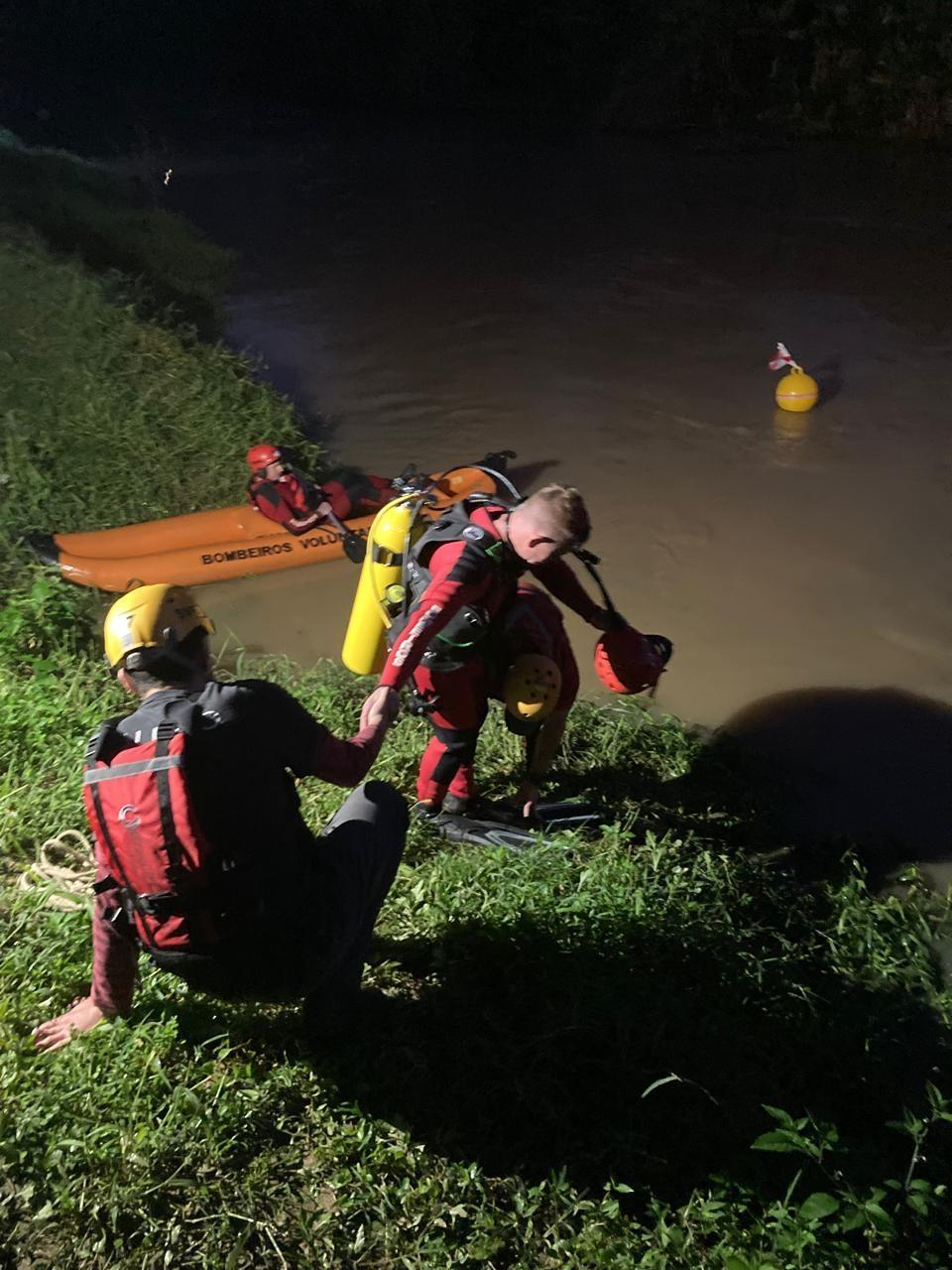 Jovem de 19 anos desaparece em rio do Alto Vale
