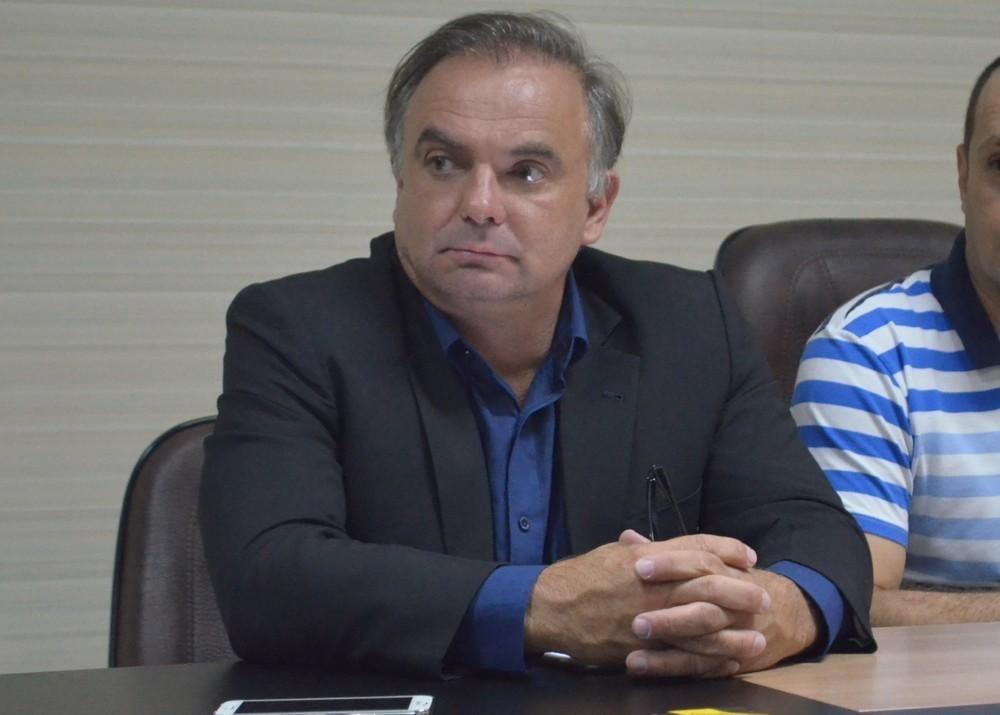Justiça determina prisão de ex-deputado João Pizzolatti por descumprir medida cautelar ao dirigir sem CNH