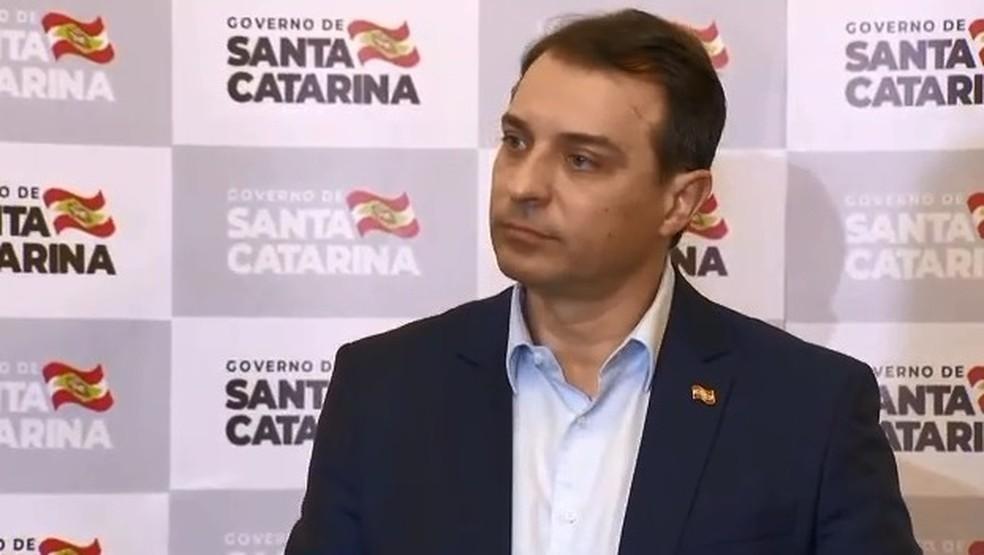 Justiça manda suspender tramitação do processo de impeachment contra governador Moisés