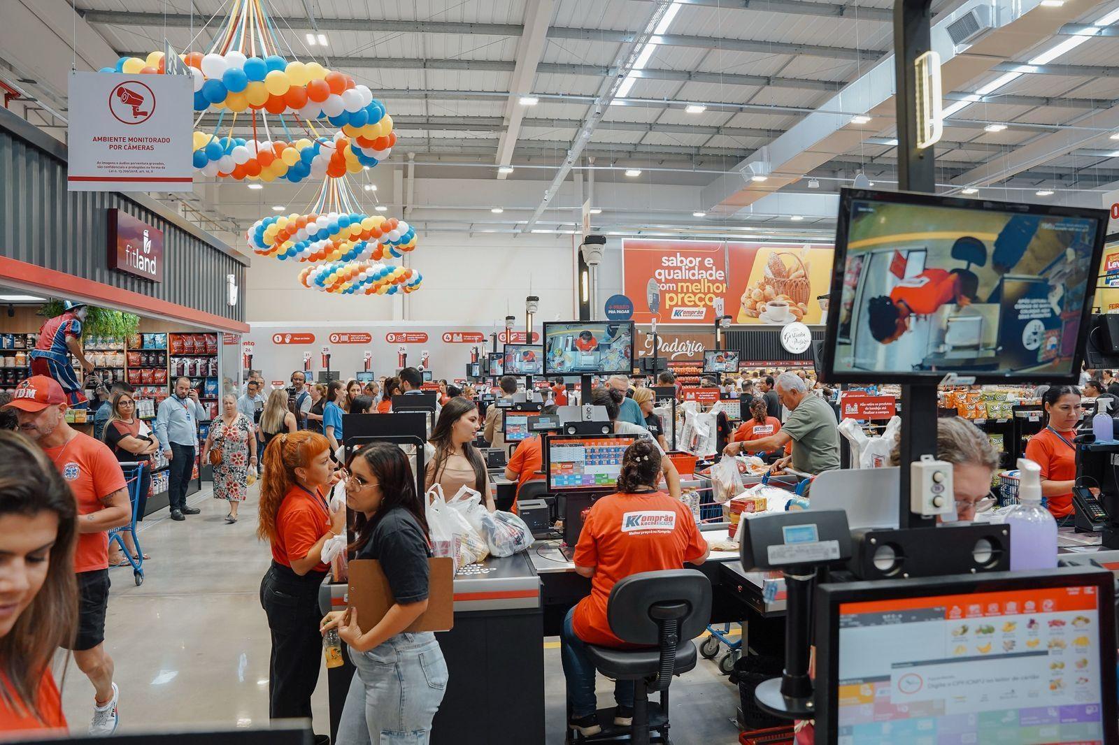 Komprão abre mais de 100 vagas de emprego nos dias 8 e 9 de junho