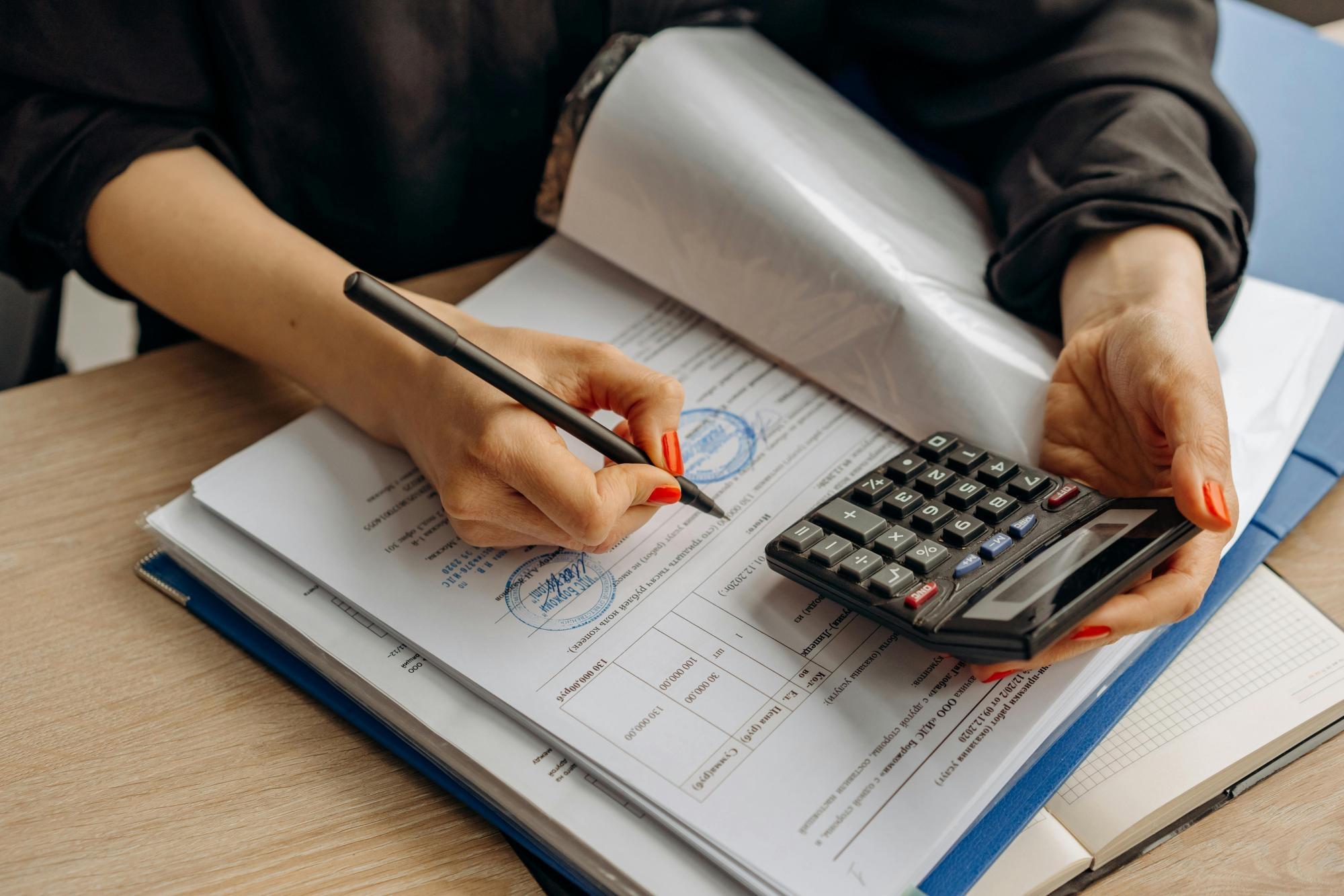 Liberdade financeira é possível com conhecimento e estratégia, afirma consultor