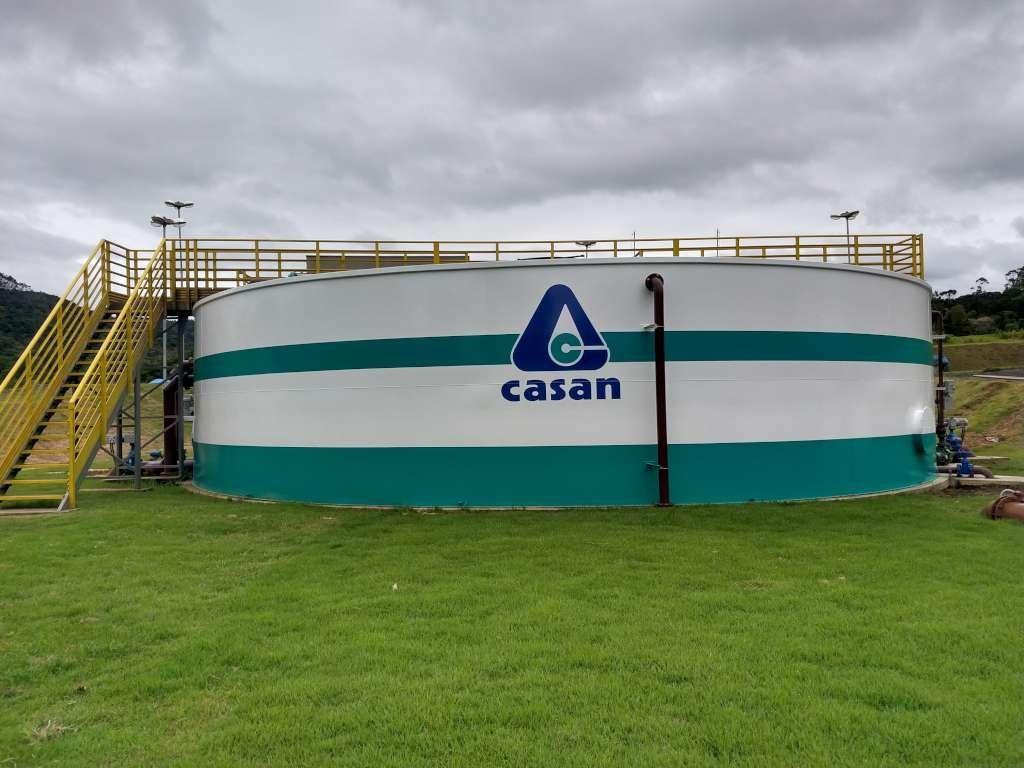 Ligações irregulares e descarte de materiais indevidos tem causado retorno do esgoto em algumas residências em Ituporanga