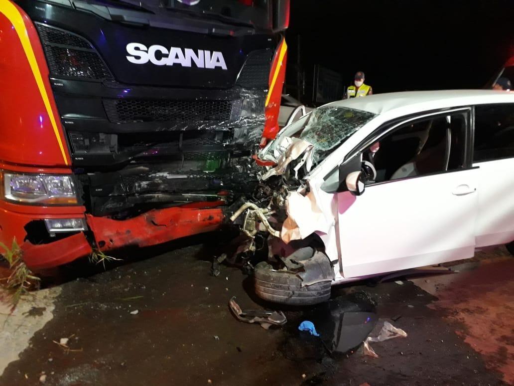 Mãe e duas filhas morrem em grave acidente no Alto Vale