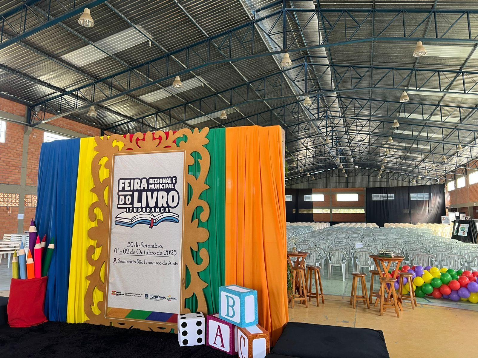 Mais de 6 mil alunos da região já confirmaram presença na 2ª Feira Municipal e Regional do Livro em Ituporanga