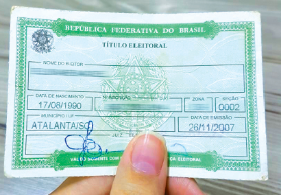 Mais de dois mil podem ter títulos cancelados