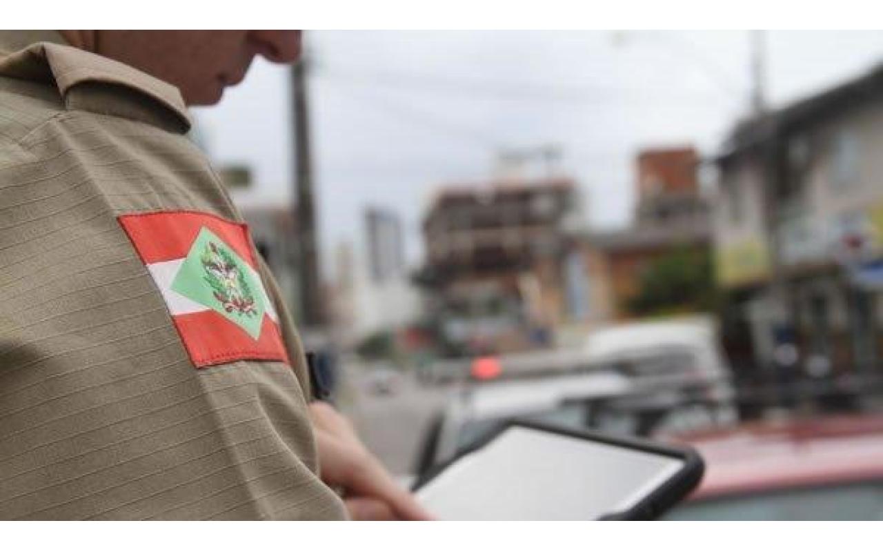Major da Polícia Militar esclarece notificações de trânsito recebidas por motoristas