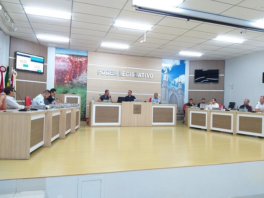 Mandado de segurança impede afastamento provisório, mas não cassação do prefeito de Ituporanga