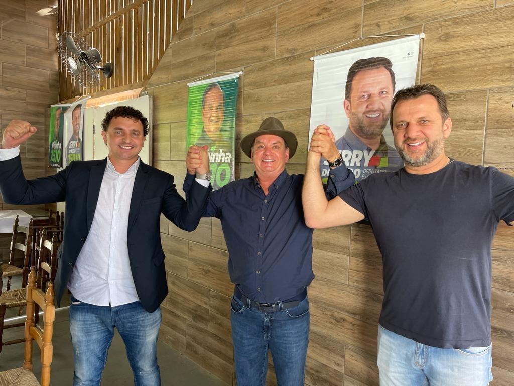 MDB do Alto Vale define Rafael Pezenti e Jerry Comper como pré candidatos para deputado federal e estadual
