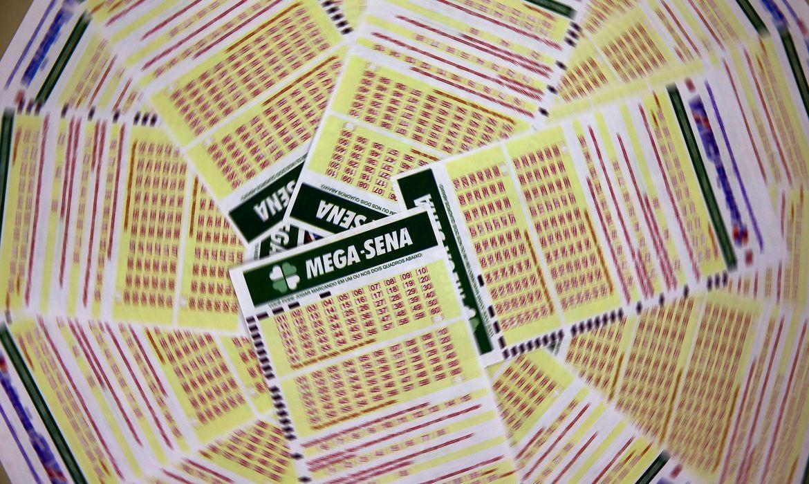 Mega-Sena acumula e deve pagar R$ 36 milhões