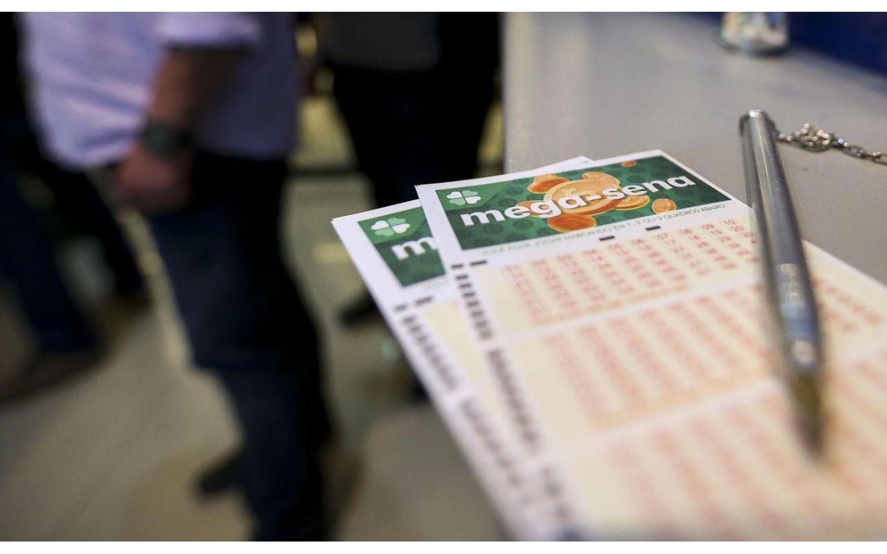 Loterias: Mega-Sena acumula e próximo sorteio deve pagar R$ 23 milhões