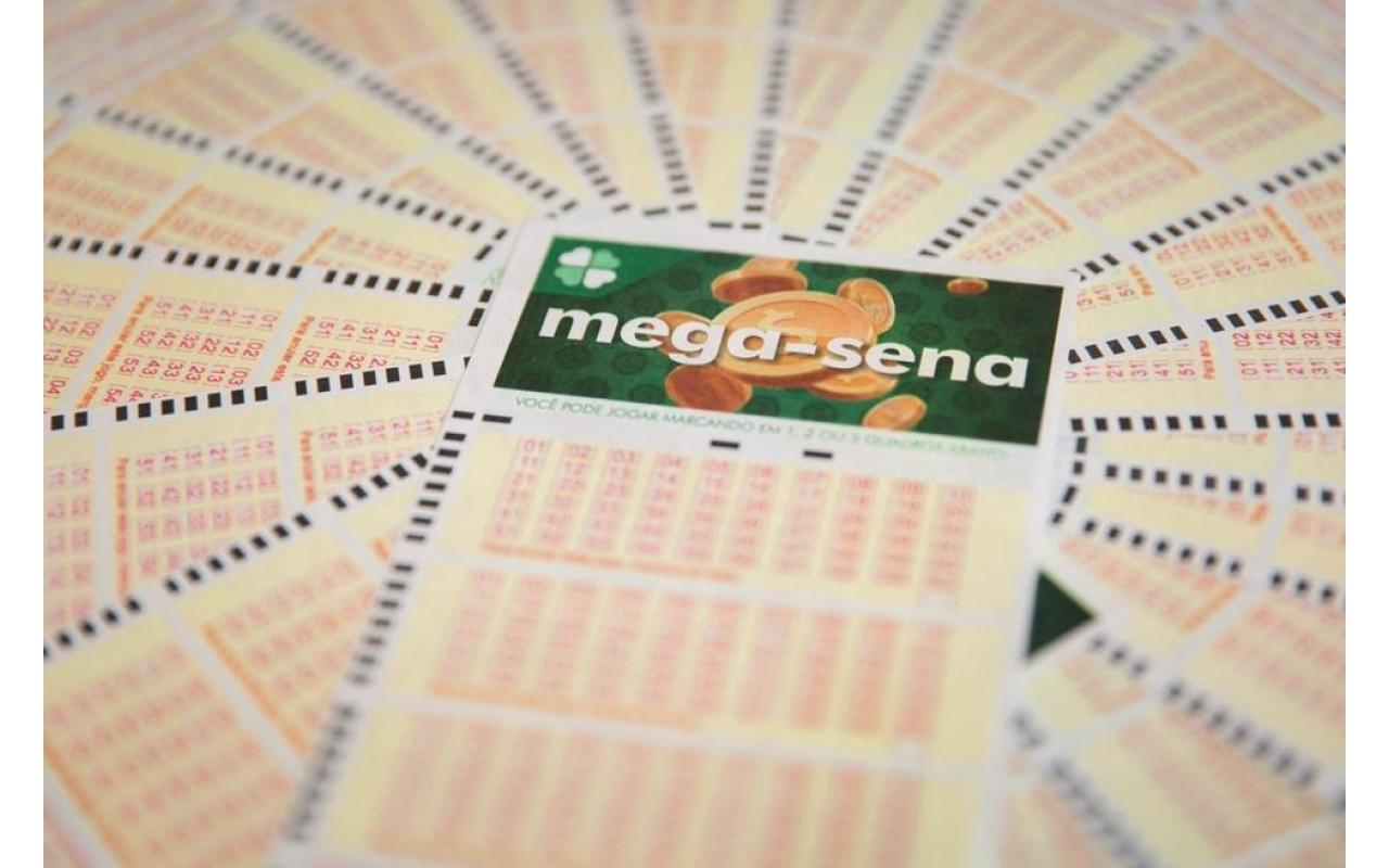 Mega-Sena pode pagar R$ 32 milhões nesta quarta-feira (17)