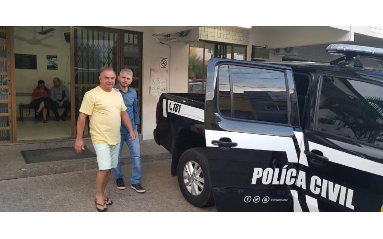Mesmo preso, João Pizzolatti recebe salário de R$ 33 mil do governo do Estado