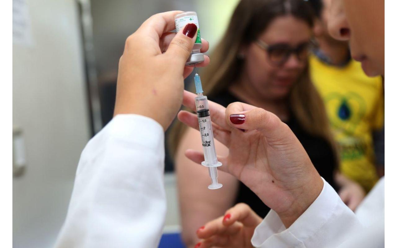 Ministério da Saúde abre segunda fase da vacinação contra gripe nesta segunda (22)