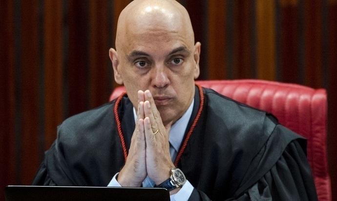 Ministro do STF revoga decisão para manter decreto que reduziu IPI