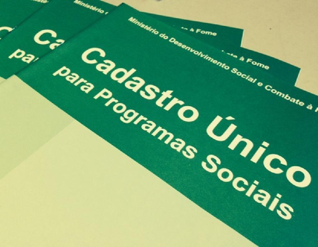 Ministro Wellington Dias afirma que não há prazo para Bolsa Família pagar R$150 por criança 