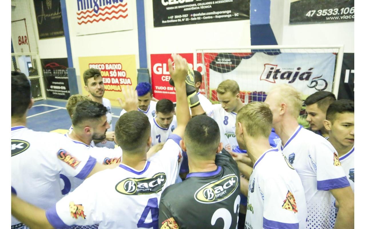 Moitas busca manter liderança da chave jogando em casa na Liga Catarinense de Futsal