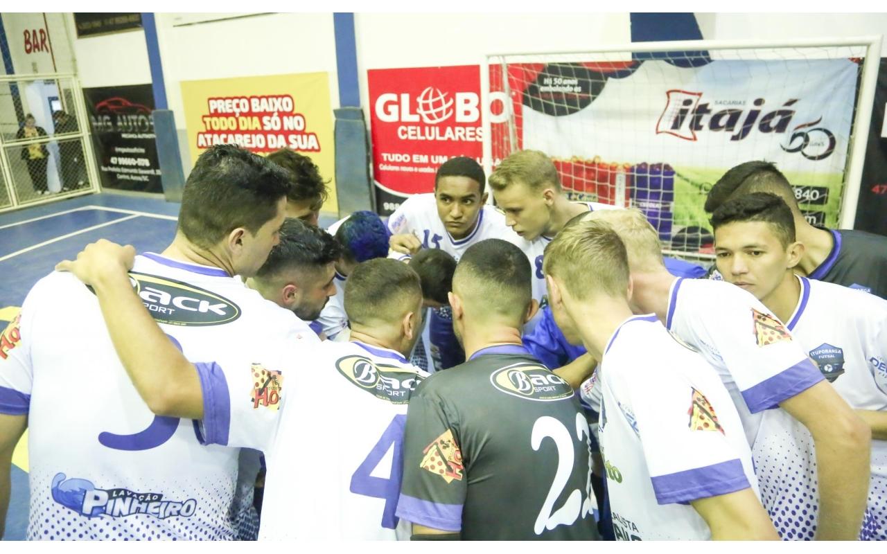 Moitas perde a primeira na Liga Catarinense de Futsal