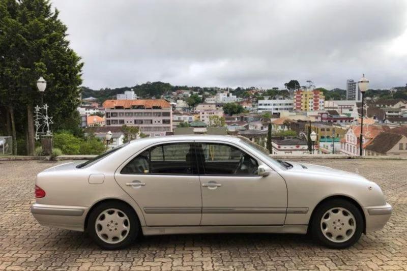Morador de SC descobre que o carro recém-comprado foi usado pelo Papa Bento 16