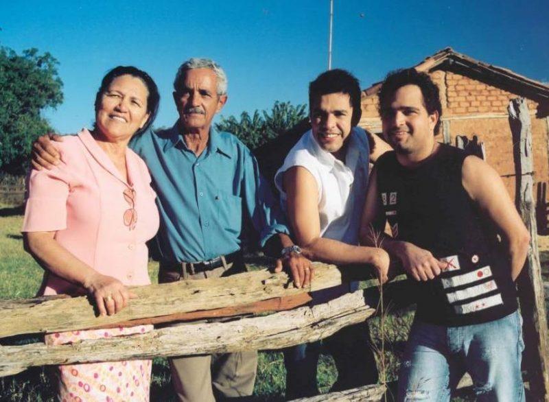 Morre Seu Francisco, pai da dupla Zezé di Camargo e Luciano 
