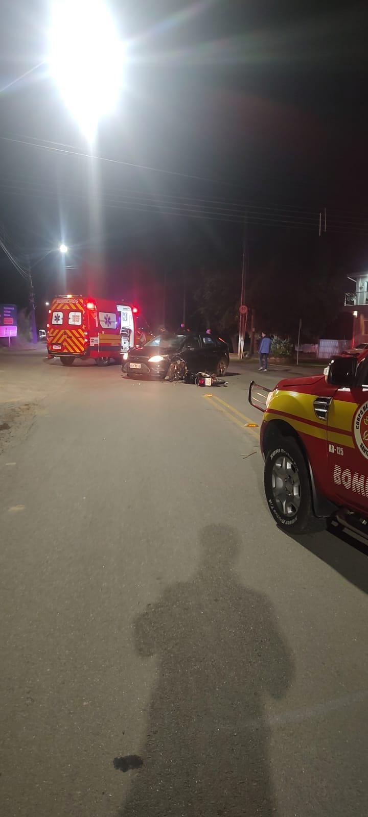 Motociclista de 18 anos fica ferido em colisão na Estrada Bela Aliança