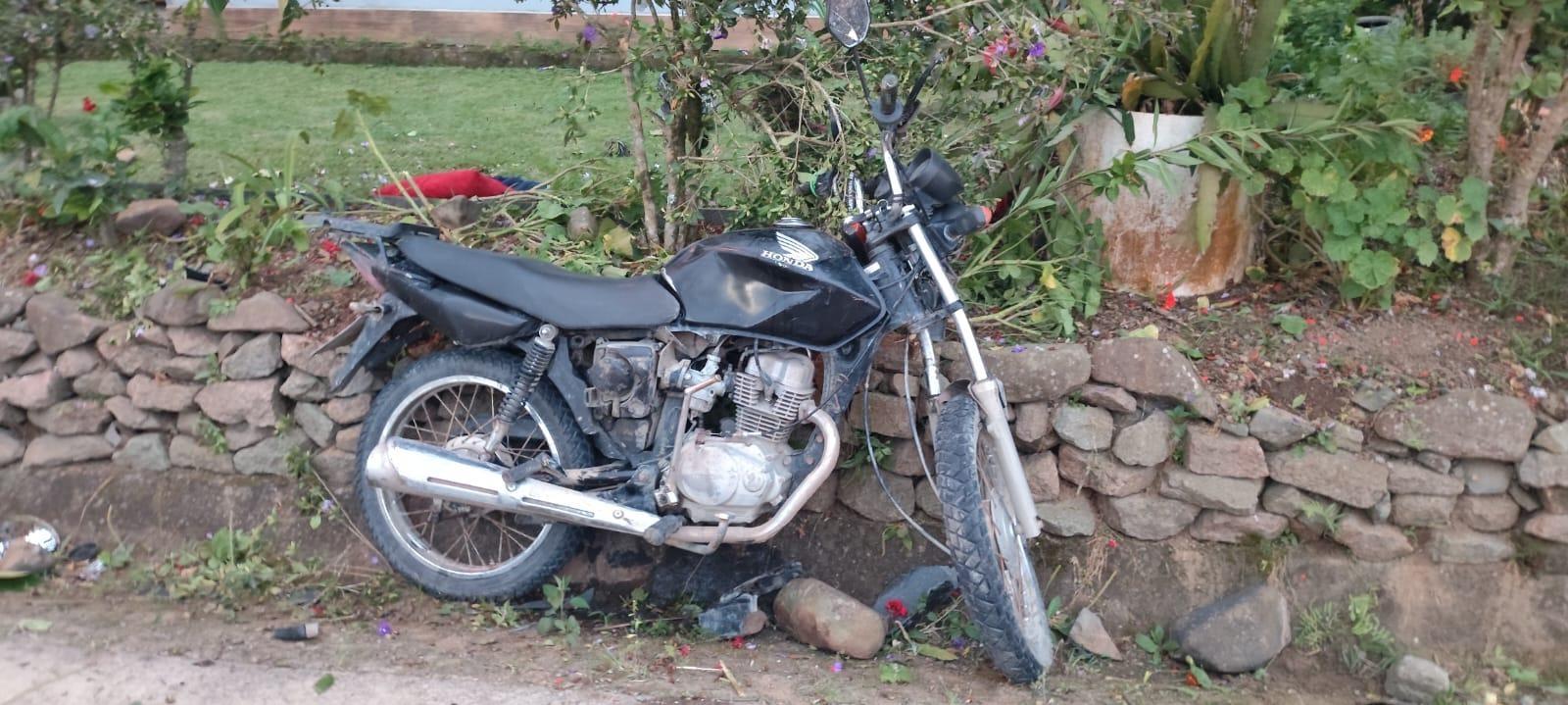 Motociclista fica ferido após colisão na SC-350 em Ituporanga