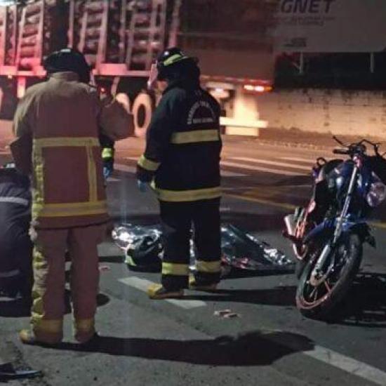 Motociclista morre em colisão com veículo na BR-470
