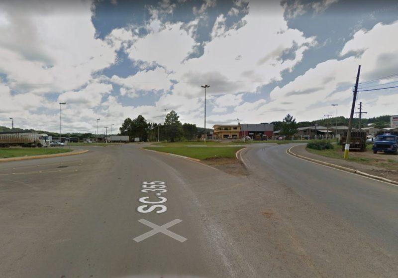 Motorista foge após atropelar três mulheres