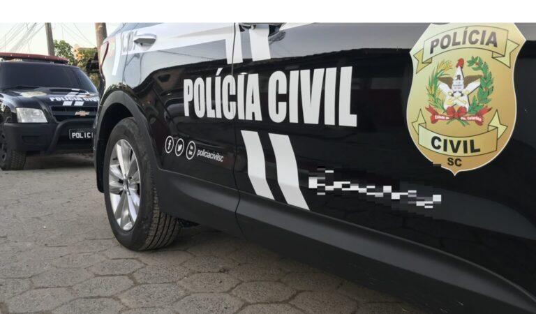 Mulher é presa em Bom Retiro após romper tornozeleira eletrônica