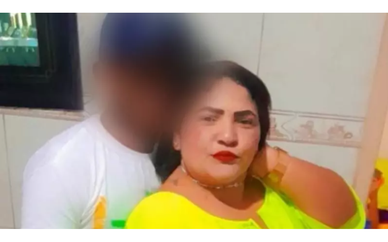 Mulher morre após ser esfaqueada pelo ex dentro de casa em Rio do Sul