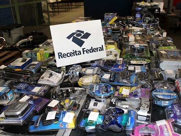 Abrigo Mão Amiga promove bazar com mercadorias apreendidas pela Receita Federal 