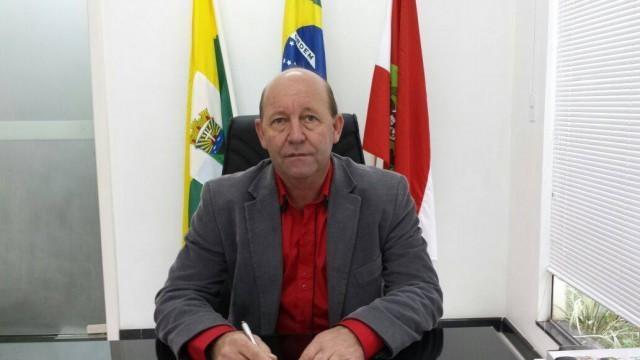 Advogado afirma que Nicolau Kohn sofreu agressão do prefeito de Aurora