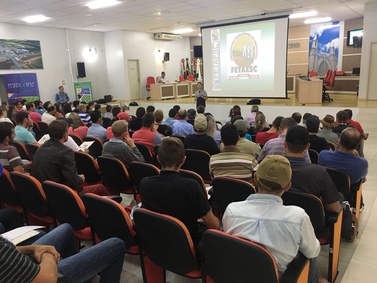 Agricultores da Região da Cebola recebem capacitação sobre Crédito Fundiário