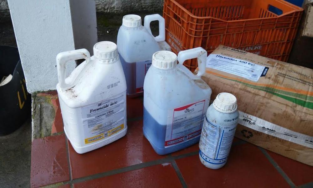 Agrotóxicos encontrados abandonados foram furtados em Vidal Ramos