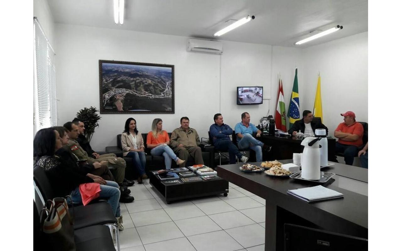 Aurora realiza campanha de preservação do Rio Itajaí do Sul
