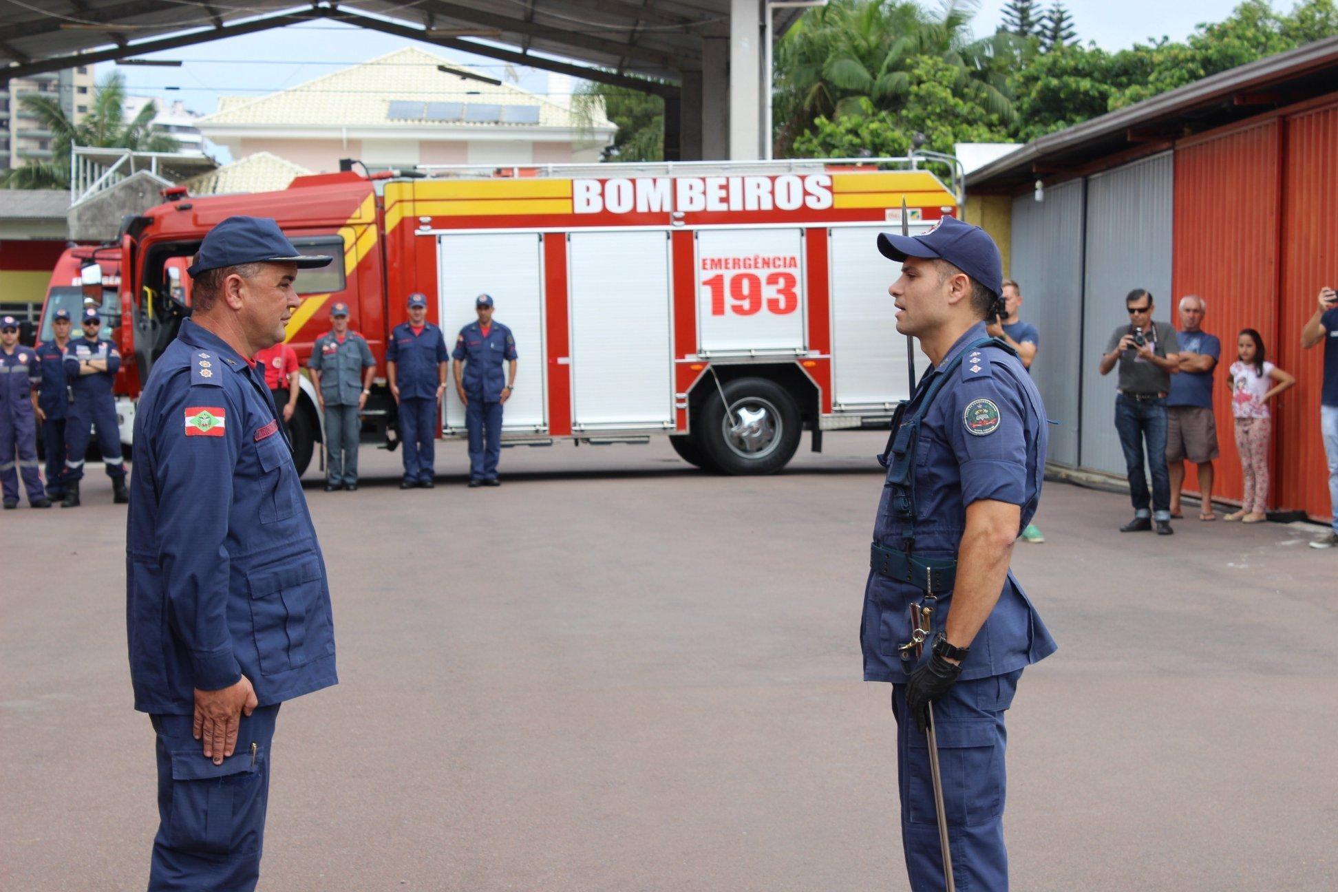Bombeiros de Rio do Sul comemoram 45 anos e pedem transformação de Companhia em Batalhão