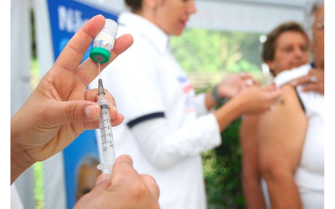 Campanha de Vacinação contra a gripe no Alto Vale tem expectativa imunizar cerca de 80 mil pessoas